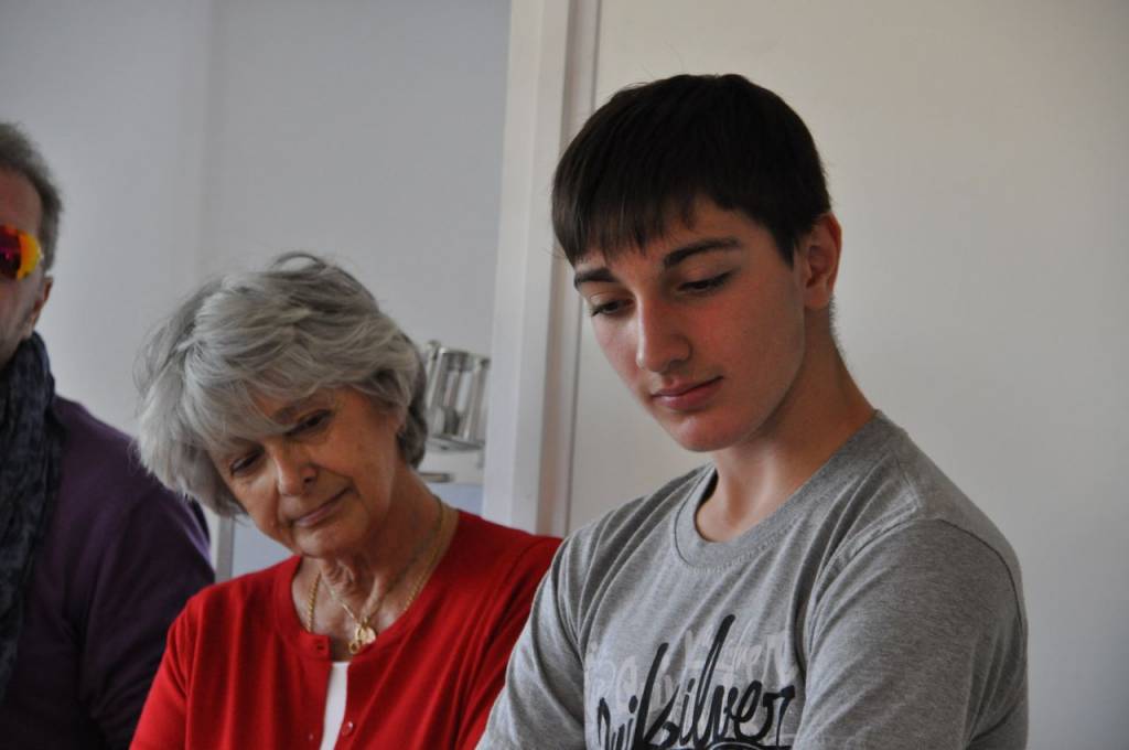 2014-10-05-DSC-0184-mama-razzi.JPG
