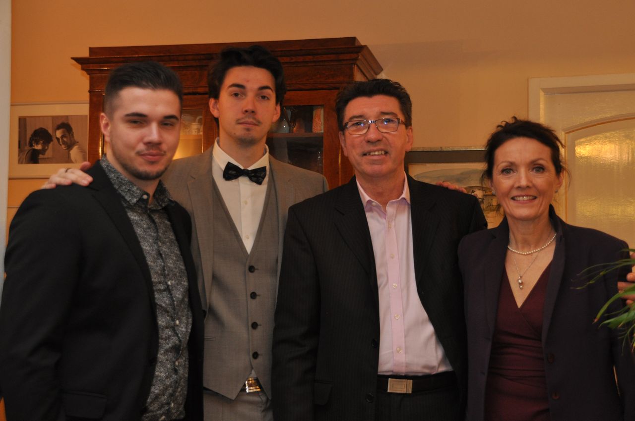 2018-12-15-(17h47)-mama-razzi-0481.jpg