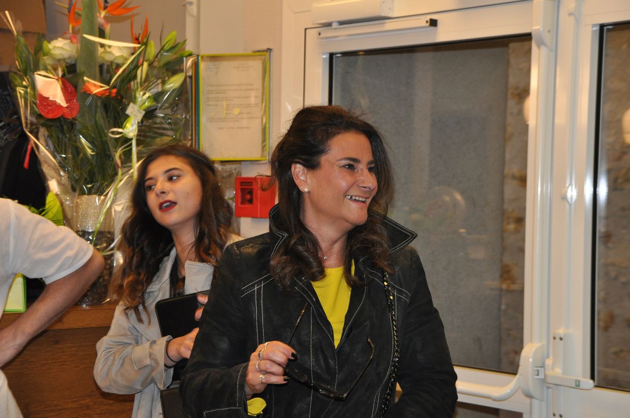 2019-05-04-(19h54)-dsc-0077-(mama-razzi).jpg