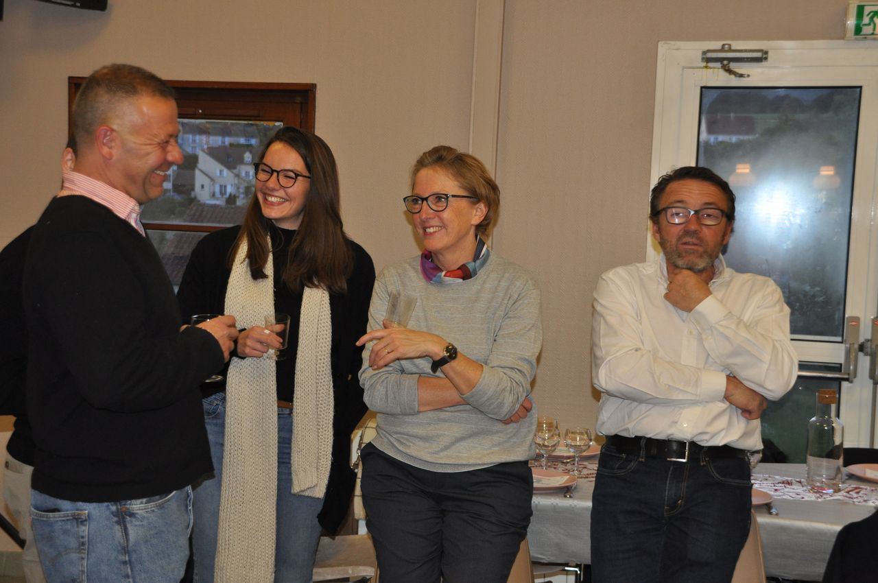2019-05-04-(20h18)-dsc-0175-(mama-razzi).jpg