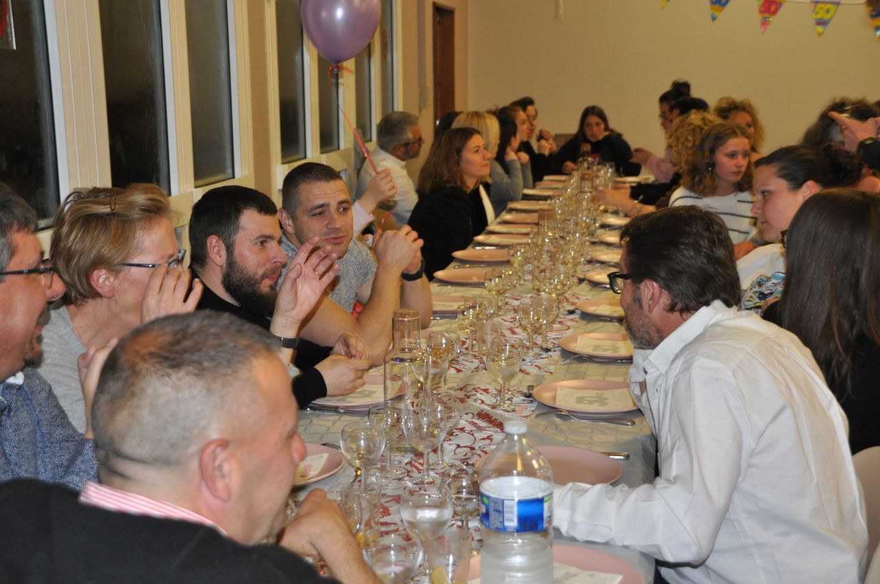 2019-05-04-(21h31)-dsc-0402-(mama-razzi).jpg