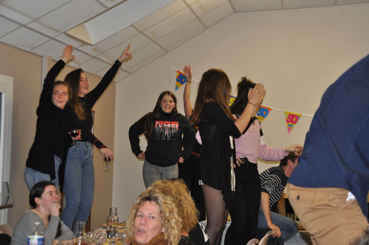 2019-05-04-(22h10)-dsc-0524-(mama-razzi).jpg