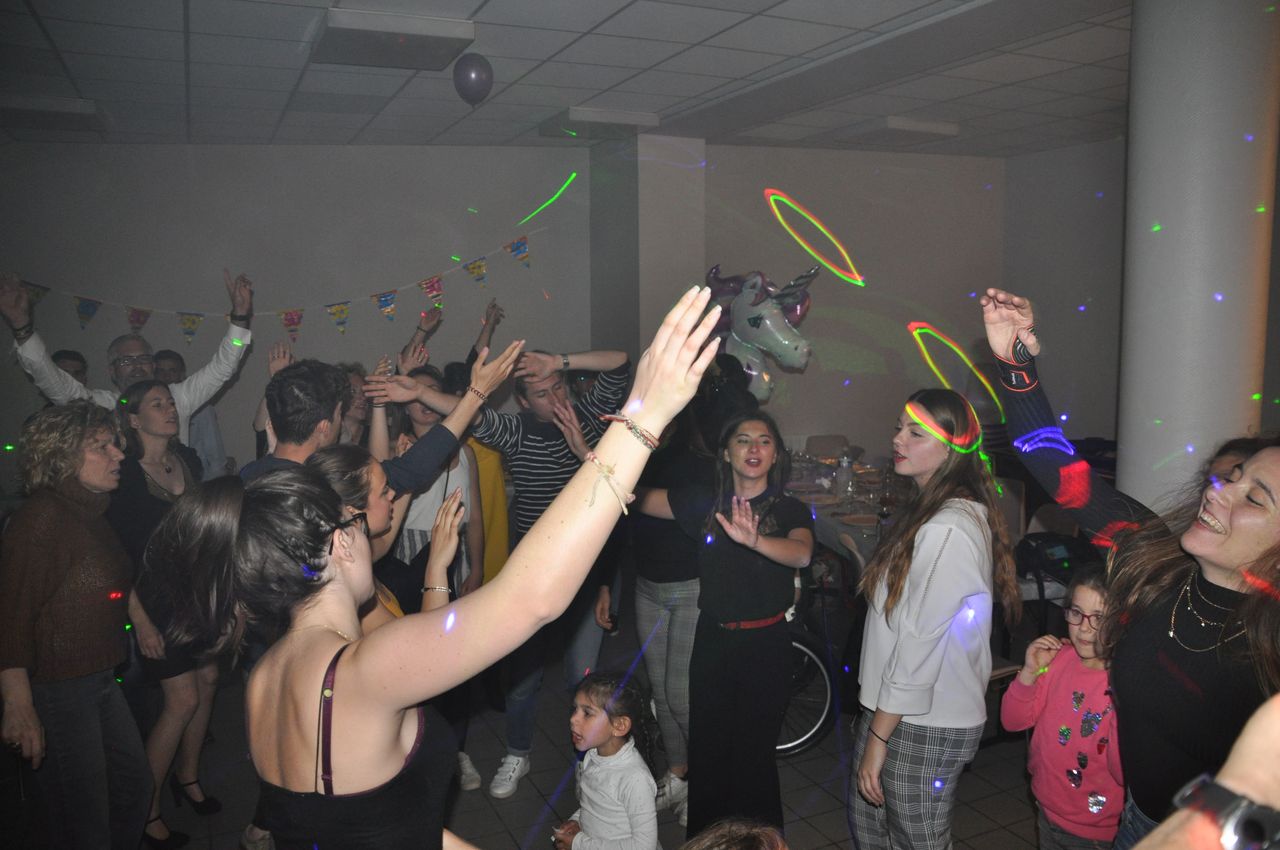 2019-05-04-(22h43)-dsc-0699-(mama-razzi).jpg