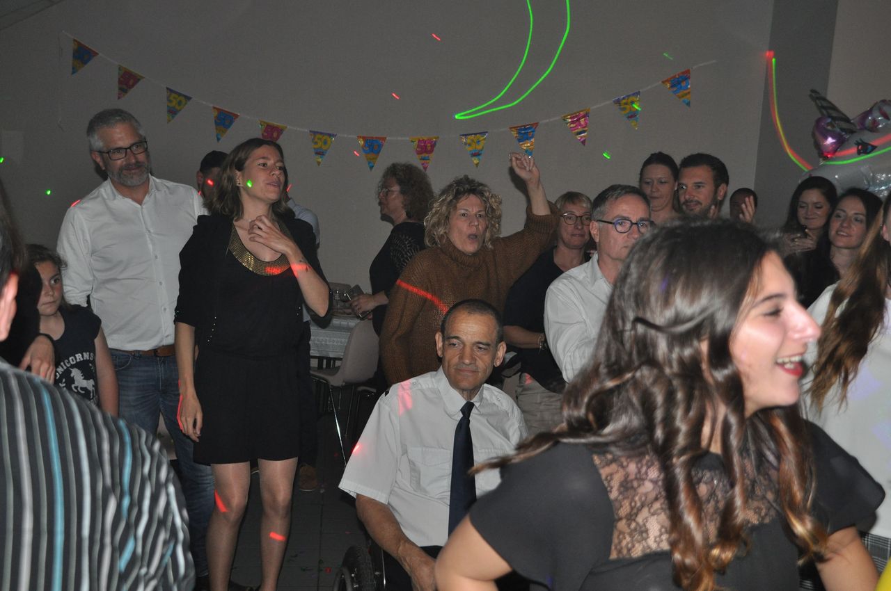 2019-05-04-(22h52)-dsc-0762-(mama-razzi).jpg