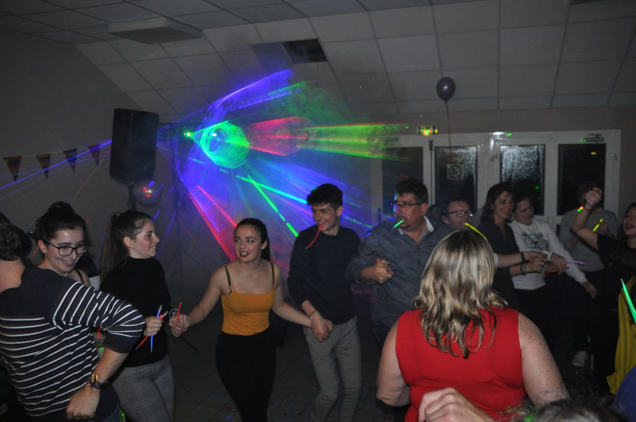 2019-05-04-(22h53)-dsc-0772-(mama-razzi).jpg