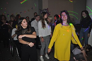 2019-05-04-(22h52)-dsc-0764-(mama-razzi).jpg 2019-05-04-(22h52)-dsc-0764-(mama-razzi).jpg