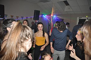 2019-05-04-(22h57)-dsc-0798-(mama-razzi).jpg 2019-05-04-(22h57)-dsc-0798-(mama-razzi).jpg
