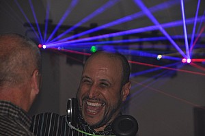 2019-05-04-(23h06)-dsc-0842-(mama-razzi).jpg 2019-05-04-(23h06)-dsc-0842-(mama-razzi).jpg