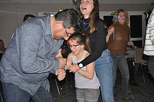 2019-05-04-(23h20)-dsc-0917-(mama-razzi).jpg 2019-05-04-(23h20)-dsc-0917-(mama-razzi).jpg