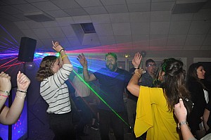 2019-05-04-(23h56)-dsc-0999-(mama-razzi).jpg 2019-05-04-(23h56)-dsc-0999-(mama-razzi).jpg