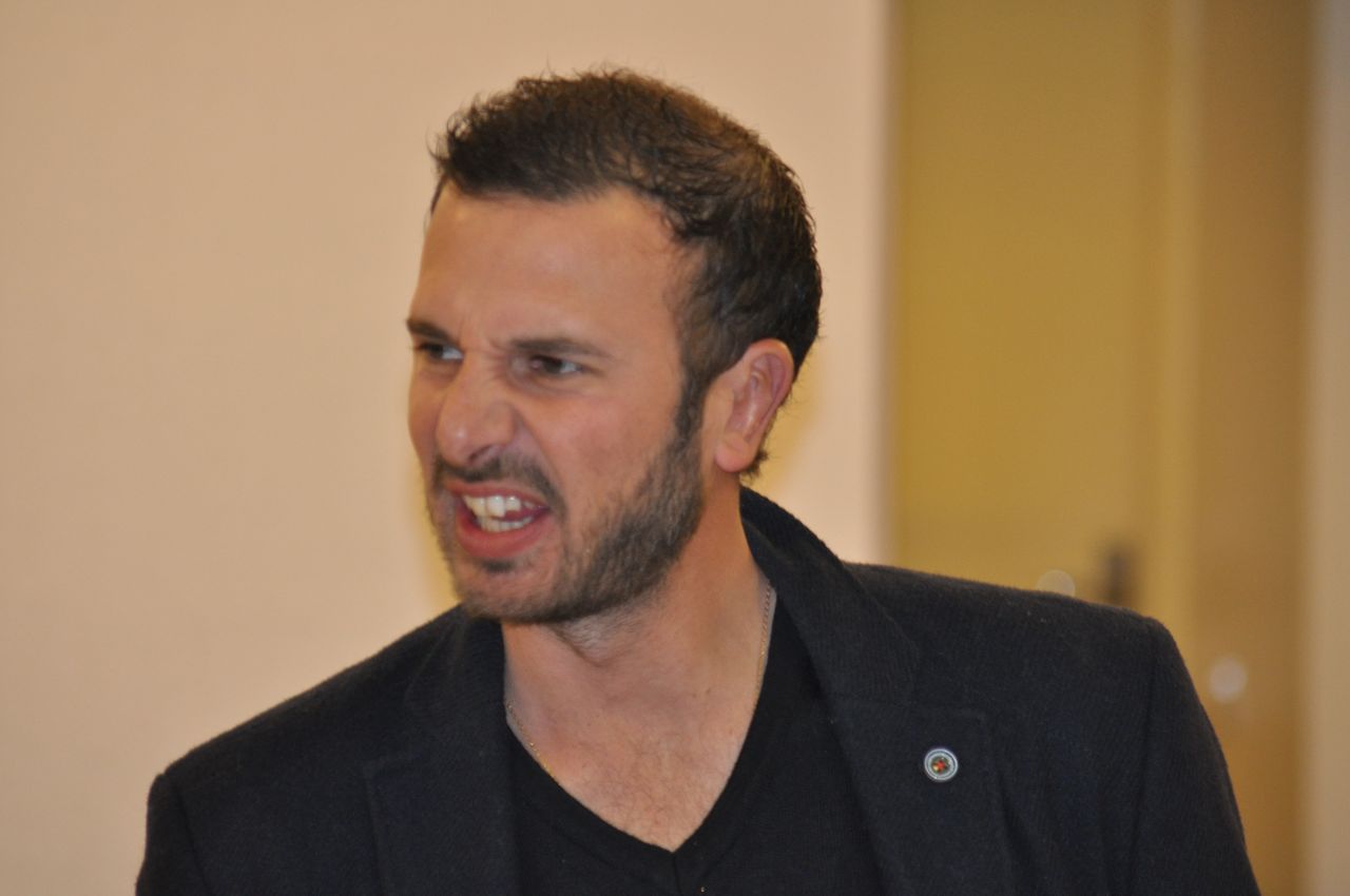 2019-05-04-(20h37)-dsc-0202-(mama-razzi).jpg