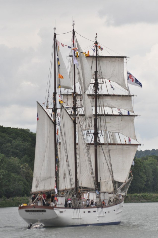 2019-06-16-(15h10)-armada-(mama-razzi)-0167.jpg