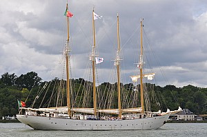 2019-06-16-(13h27)-armada-(mama-razzi)-0093.jpg 2019-06-16-(13h27)-armada-(mama-razzi)-0093.jpg