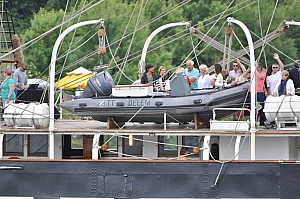 2019-06-16-(15h55)-armada-(mama-razzi)-0287.jpg 2019-06-16-(15h55)-armada-(mama-razzi)-0287.jpg
