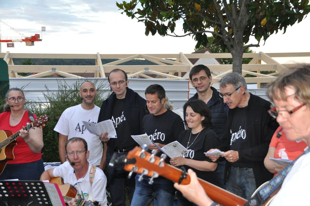 2019-06-21-(20h42)-dsc-0059-(mama-razzi).jpg
