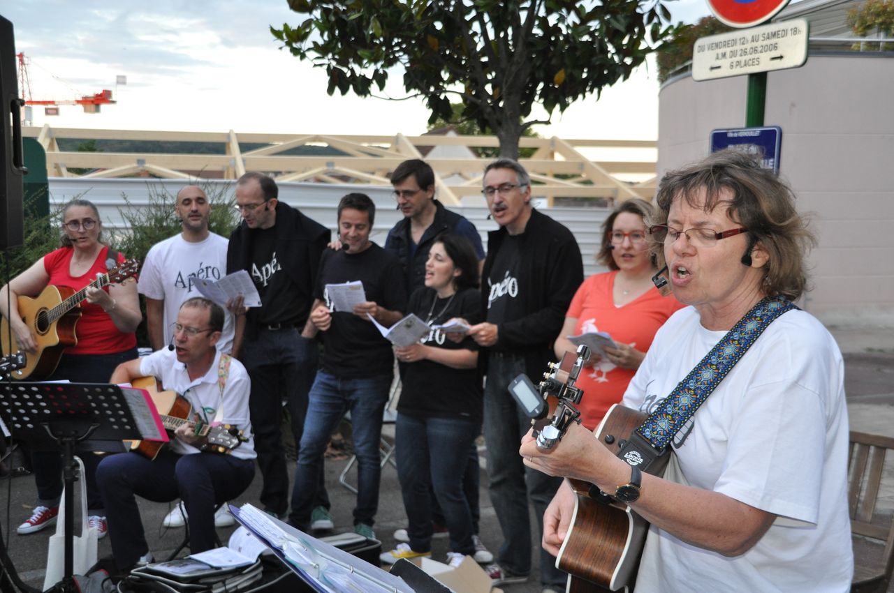 2019-06-21-(20h42)-dsc-0061-(mama-razzi).jpg