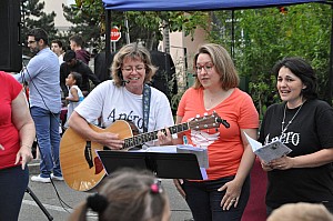 2019-06-21-(20h36)-dsc-0010-(mama-razzi).jpg