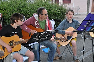 2019-06-21-(20h37)-dsc-0020-(mama-razzi).jpg