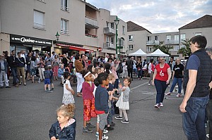 2019-06-21-(20h38)-dsc-0031-(mama-razzi).jpg