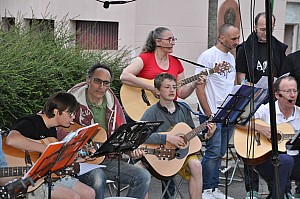 2019-06-21-(20h40)-dsc-0050-(mama-razzi).jpg