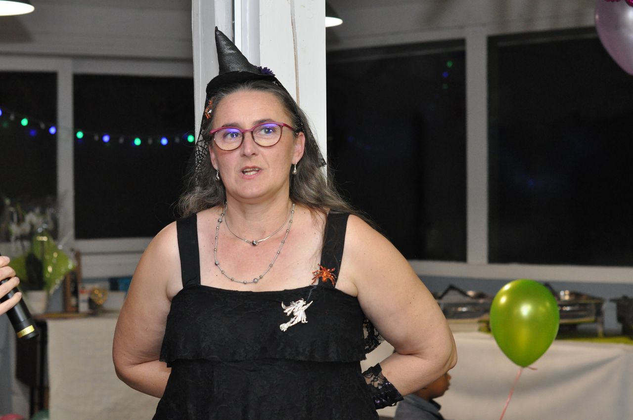 2019-10-19-(22h11)-dsc-1075-(mama-razzi).jpg