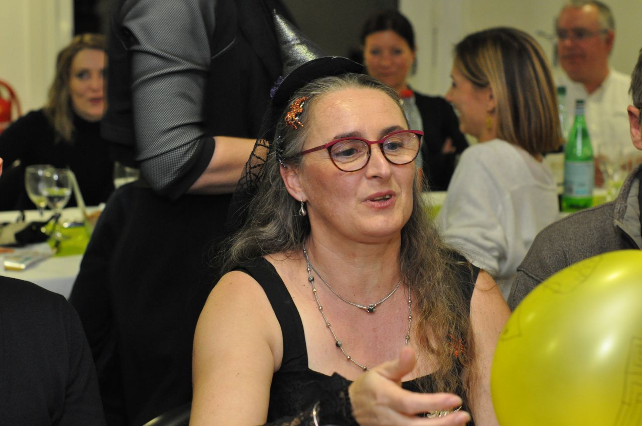 2019-10-19-(23h02)-dsc-1324-(mama-razzi).jpg