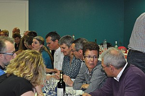 2019-10-19-(20h31)-dsc-0608-(mama-razzi).jpg 2019-10-19-(20h31)-dsc-0608-(mama-razzi).jpg