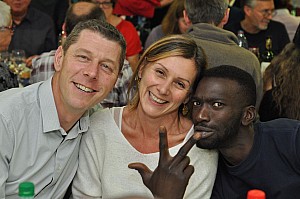 2019-10-19-(21h41)-dsc-0923-(mama-razzi).jpg 2019-10-19-(21h41)-dsc-0923-(mama-razzi).jpg