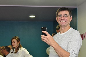 2019-10-19-(23h04)-dsc-1334-(mama-razzi).jpg 2019-10-19-(23h04)-dsc-1334-(mama-razzi).jpg