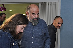 2019-10-19-(23h49)-dsc-1514-(mama-razzi).jpg 2019-10-19-(23h49)-dsc-1514-(mama-razzi).jpg