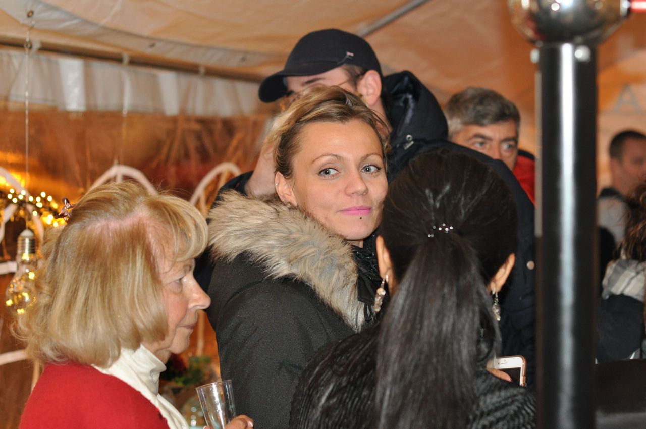 2019-11-09-(18h03)-dsc-0245-(mama-razzi).jpg