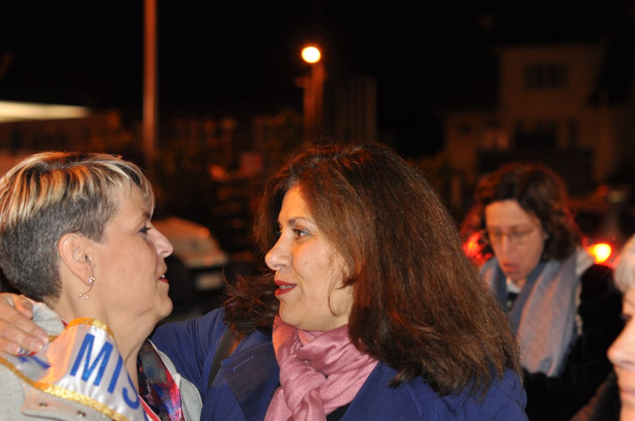 2019-11-09-(18h12)-dsc-0286-(mama-razzi).jpg