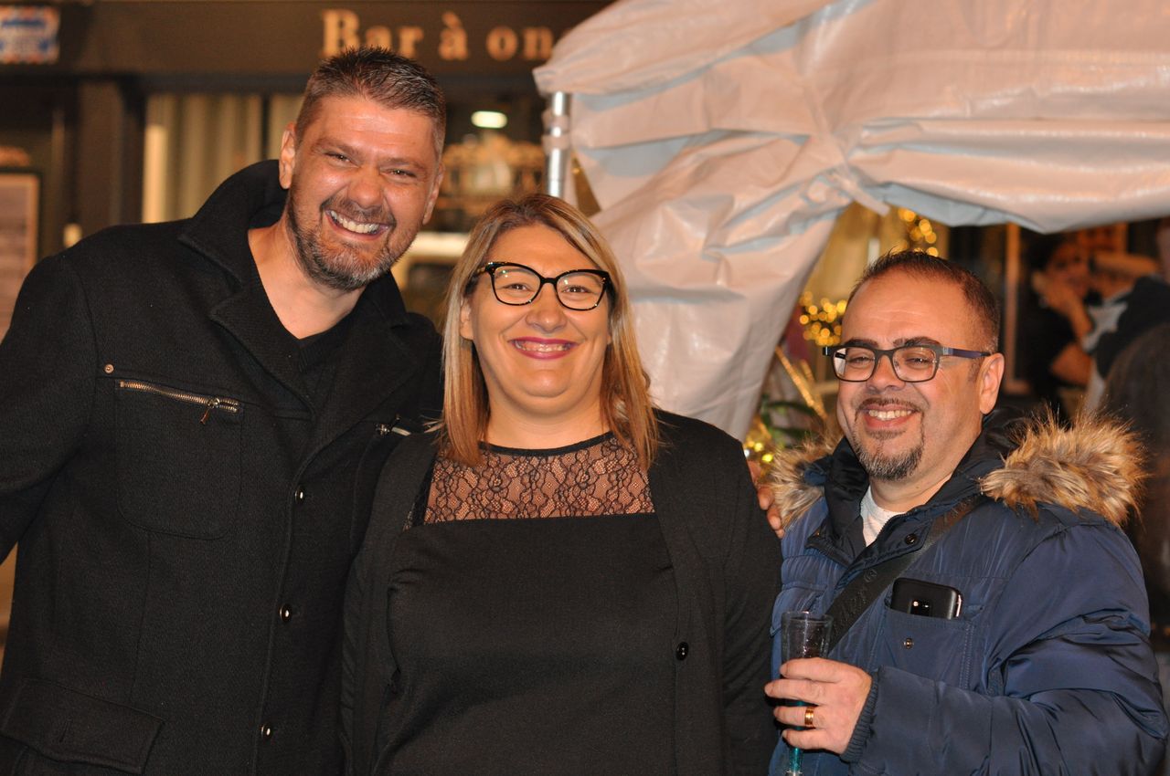 2019-11-09-(18h35)-dsc-0404-(mama-razzi).jpg