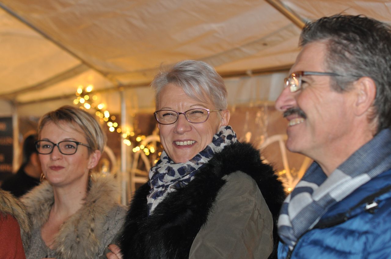 2019-11-09-(18h47)-dsc-0469-(mama-razzi).jpg