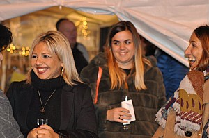 2019-11-09-(18h36)-dsc-0414-(mama-razzi).jpg
