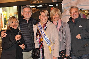 2019-11-09-(18h53)-dsc-0486-(mama-razzi).jpg
