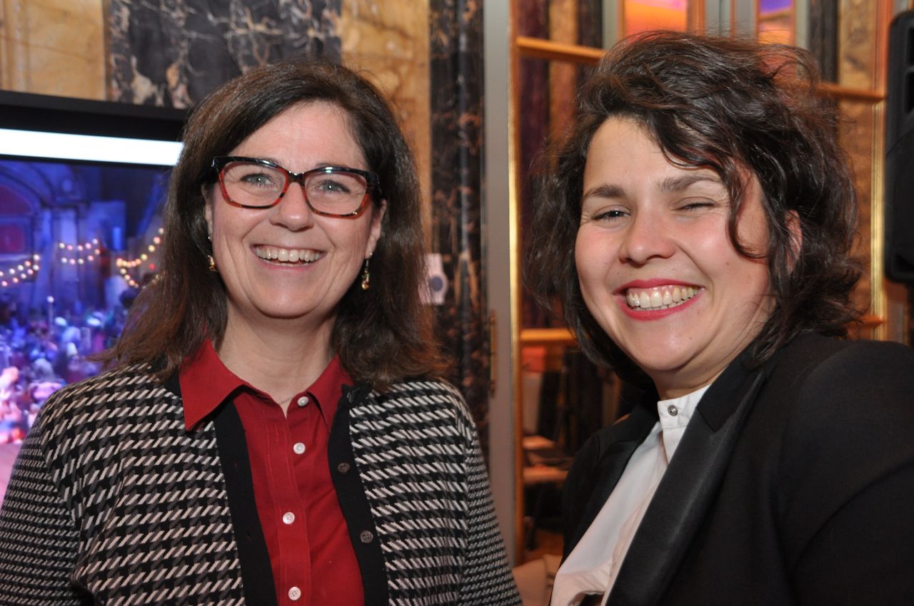 2019-12-06-(19h29)-dsc-0254-(mama-razzi).jpg