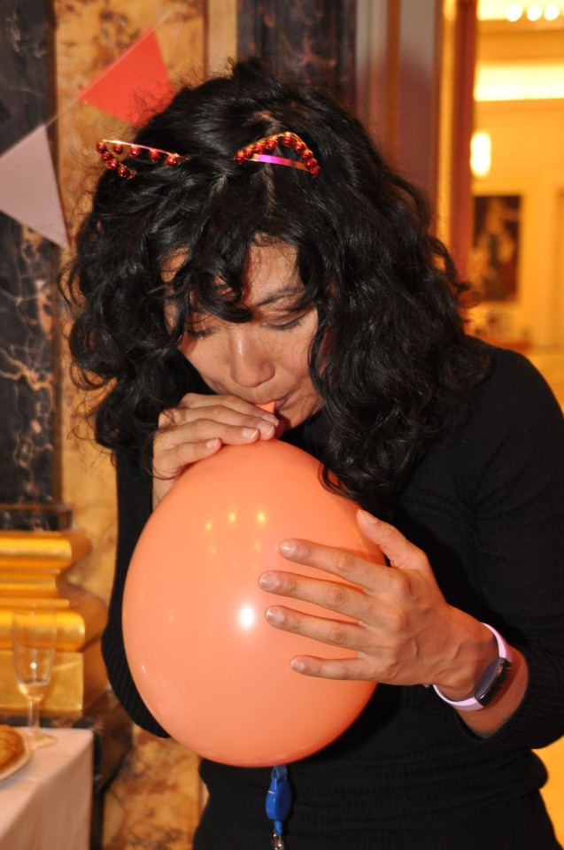 2019-12-06-(20h25)-dsc-0461-(mama-razzi).jpg