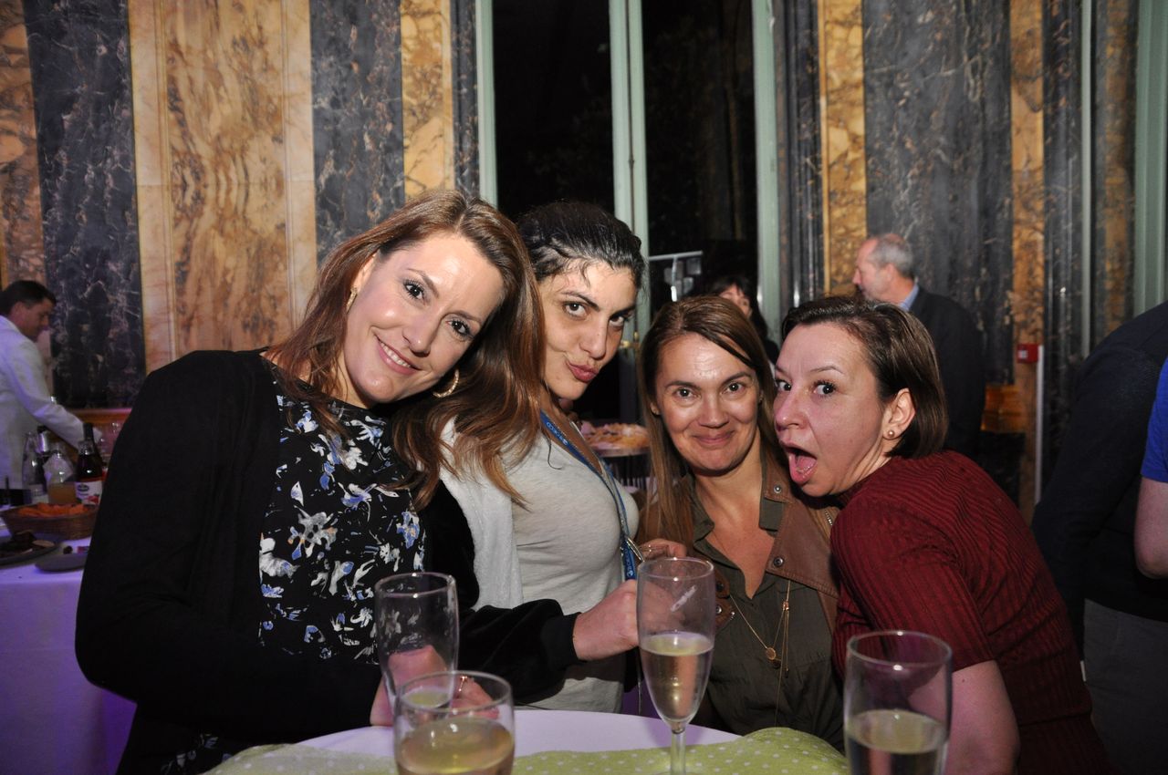 2019-12-06-(21h34)-dsc-0766-(mama-razzi).jpg