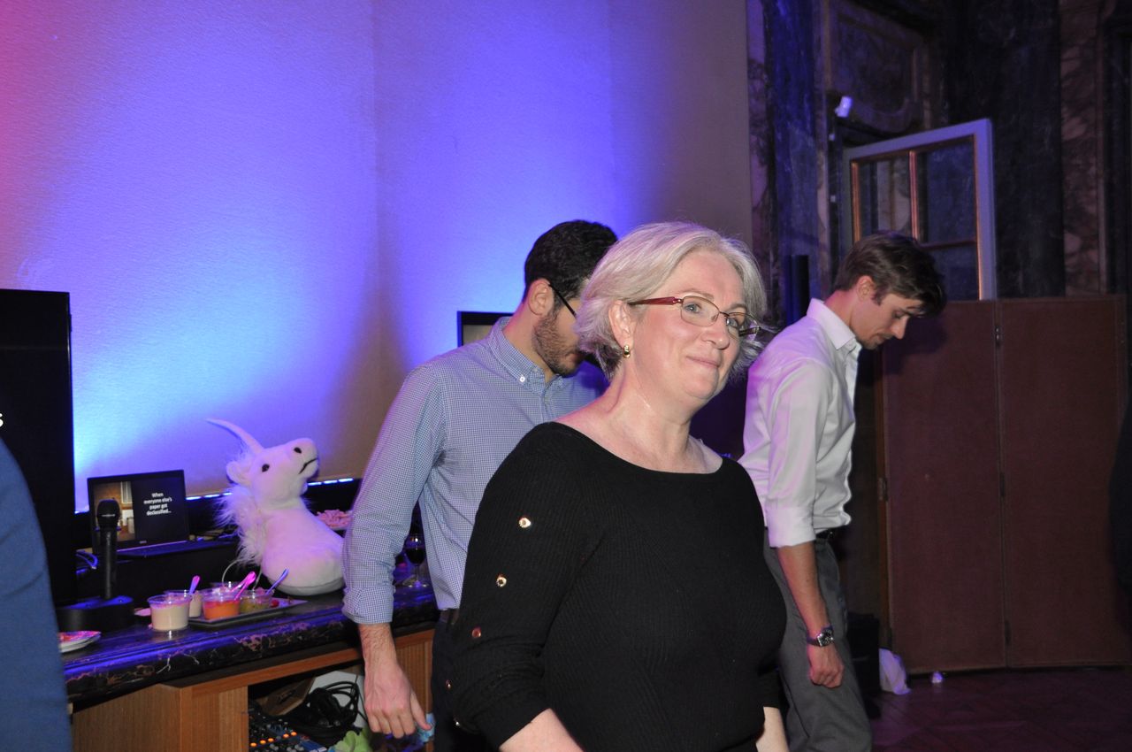 2019-12-06-(22h47)-dsc-0276-(mama-razzi).jpg