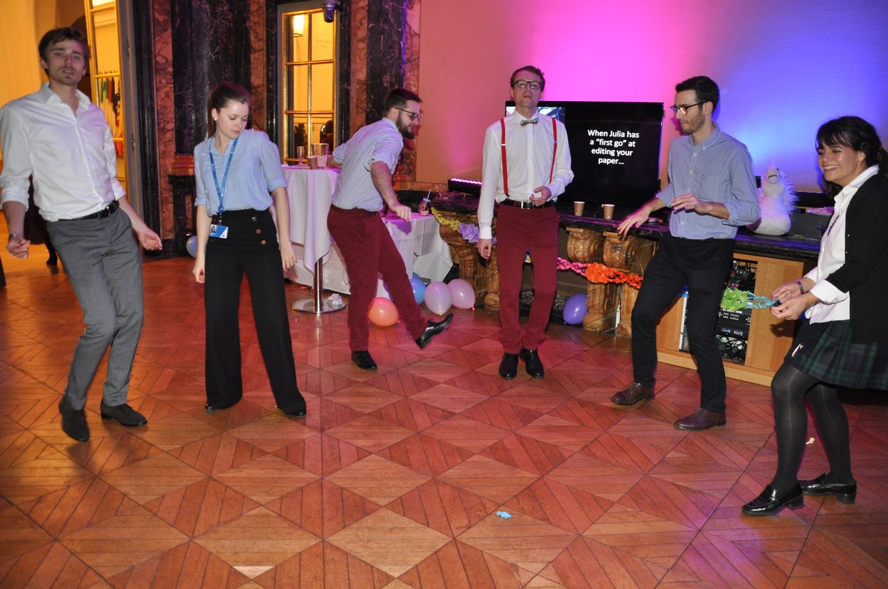 2019-12-06-(23h05)-dsc-0369-(mama-razzi).jpg