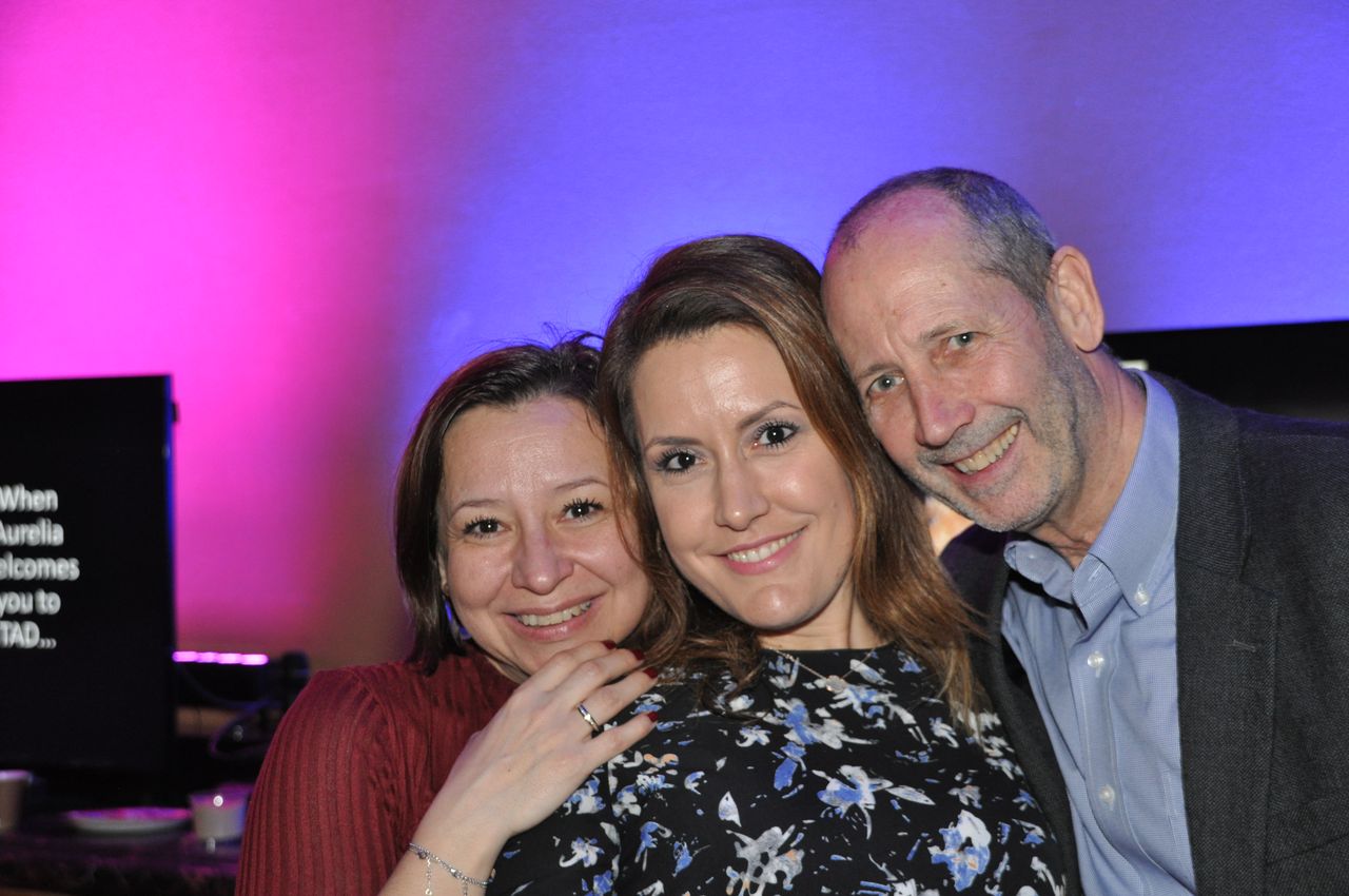 2019-12-06-(23h18)-dsc-0396-(mama-razzi).jpg