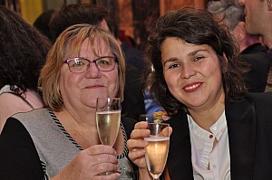 2019-12-06-(18h57)-dsc-0162-(mama-razzi).jpg 2019-12-06-(18h57)-dsc-0162-(mama-razzi).jpg