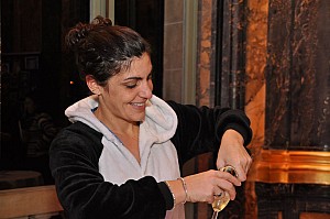 2019-12-06-(19h09)-dsc-0201-(mama-razzi).jpg 2019-12-06-(19h09)-dsc-0201-(mama-razzi).jpg
