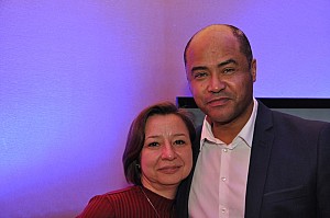 2019-12-06-(20h15)-dsc-0442-(mama-razzi).jpg 2019-12-06-(20h15)-dsc-0442-(mama-razzi).jpg