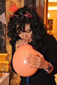 2019-12-06-(20h25)-dsc-0461-(mama-razzi).jpg 2019-12-06-(20h25)-dsc-0461-(mama-razzi).jpg