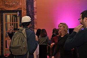 2019-12-06-(20h32)-dsc-0490-(mama-razzi).jpg 2019-12-06-(20h32)-dsc-0490-(mama-razzi).jpg