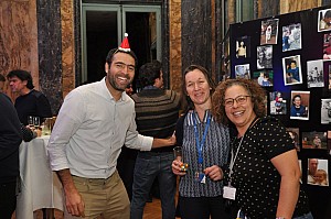 2019-12-06-(20h33)-dsc-0494-(mama-razzi).jpg 2019-12-06-(20h33)-dsc-0494-(mama-razzi).jpg