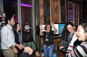 2019-12-06-(20h47)-dsc-0540-(mama-razzi).jpg 2019-12-06-(20h47)-dsc-0540-(mama-razzi).jpg