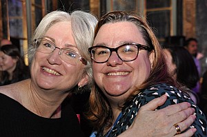 2019-12-06-(20h54)-dsc-0573-(mama-razzi).jpg 2019-12-06-(20h54)-dsc-0573-(mama-razzi).jpg